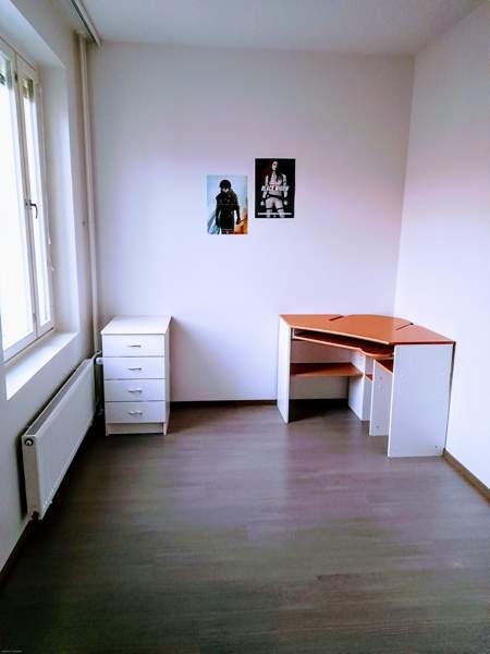 4h + kph-wc + wc + avokeittiö + 2 parveketta  Вантаа - изображение 4