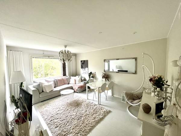 2h  Espoo - valokuva 1