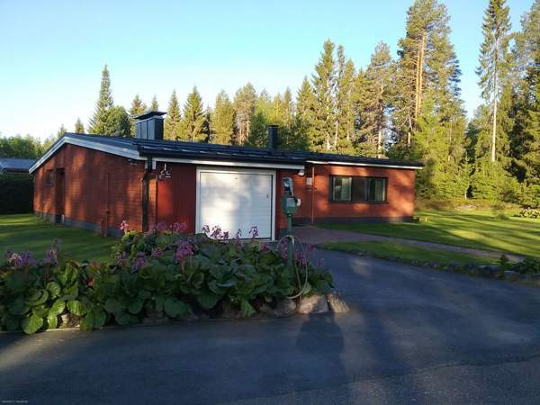 5h +s+autot.+kylm.  Puolanka - valokuva 1