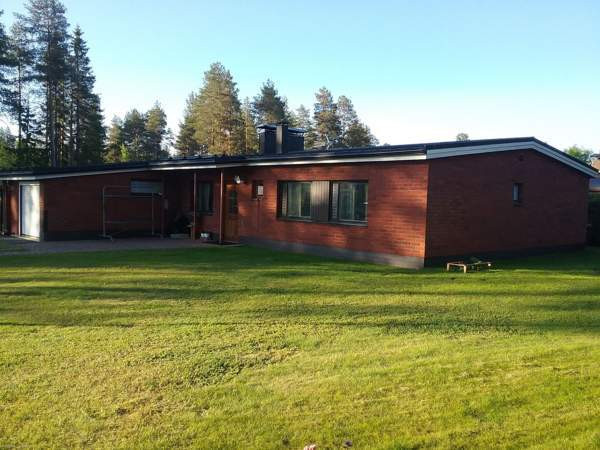 5h +s+autot.+kylm.  Puolanka - valokuva 3