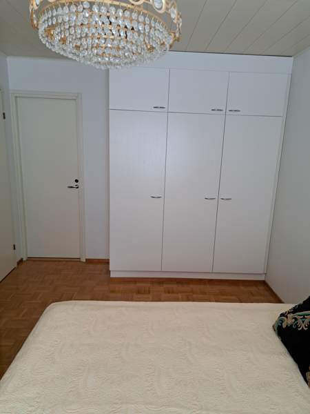 4h + k + s + khh + autotalli + 2 wc + iso piha  Helsinki - изображение 5