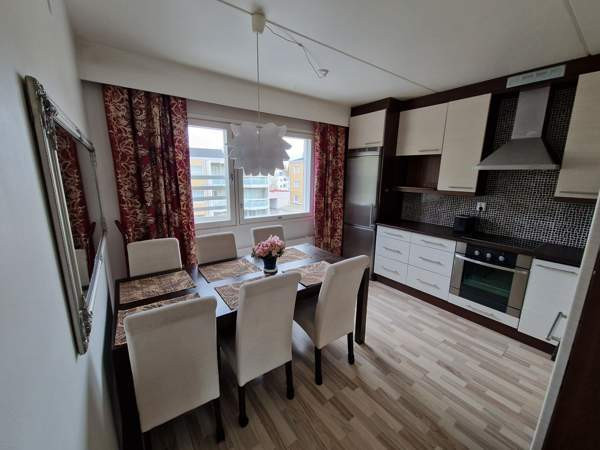 2h + k + s + p  Helsinki - valokuva 4