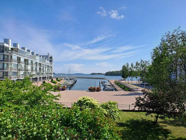 2h + k + s + lasitettu parveke  Helsinki - valokuva 1