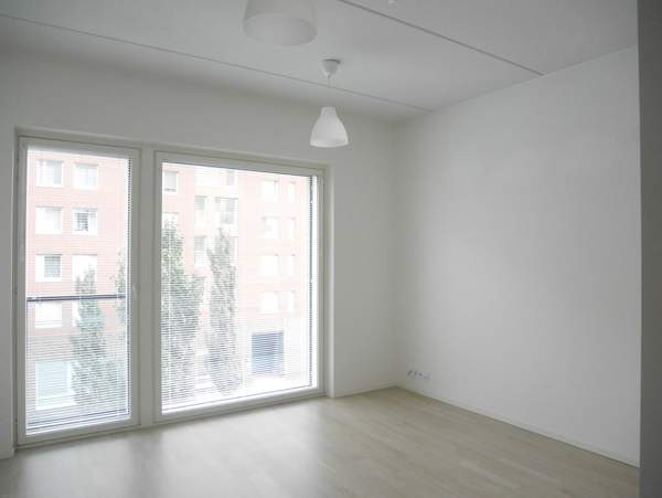 1h + k  Vantaa - valokuva 3