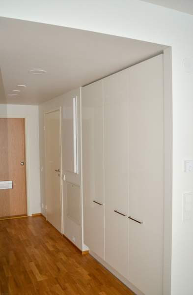 1h + avokeittiö + iso lasitettu parveke  Espoo - valokuva 6