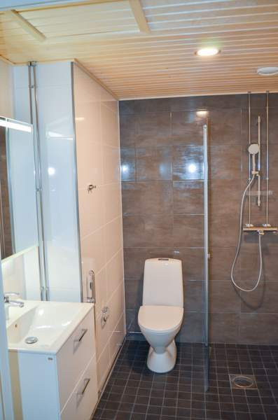 1h + avokeittiö + iso lasitettu parveke  Espoo - valokuva 7