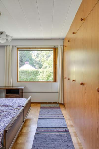 3mh, oh, th, k, ph, s, 2vh, wc, at, ulkov.  Kouvola - valokuva 7