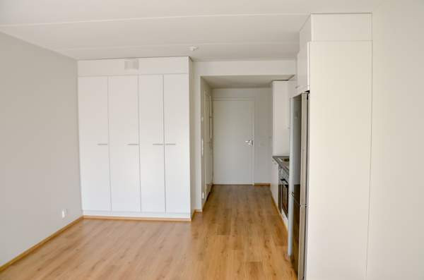 1h + kt + lasitettu iso parveke  Espoo - valokuva 2