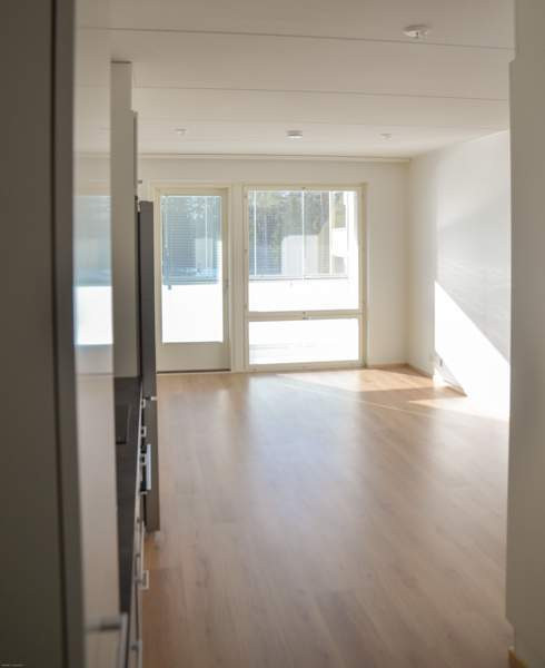 1h + kt + lasitettu iso parveke  Espoo - valokuva 3