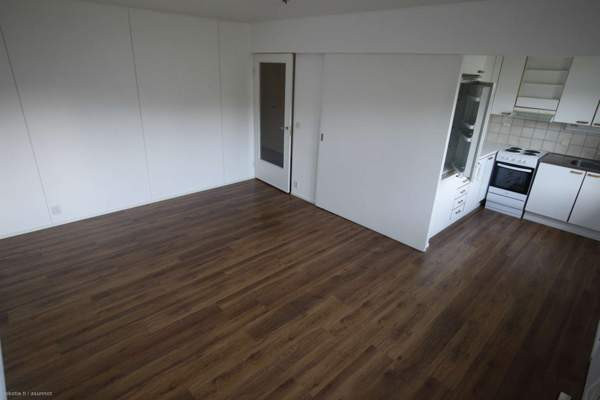 2h  Hyrynsalmi - valokuva 3