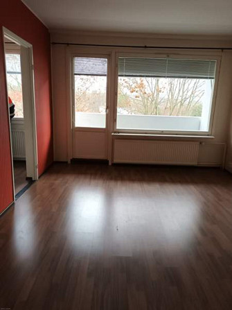 2h + k + p lasitettu parveke  Jyväskylä - valokuva 2