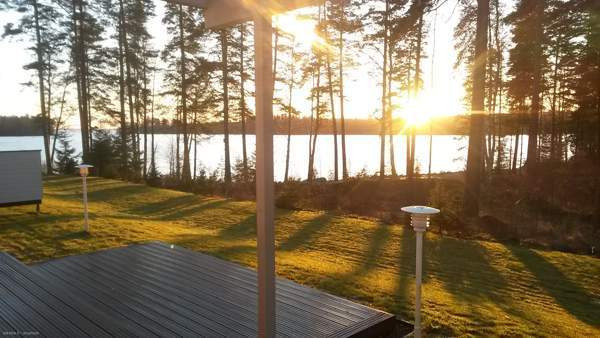 4h + avok + s + khh + 2 kpl wc + vh + takka  Ugleural'skiy - valokuva 2