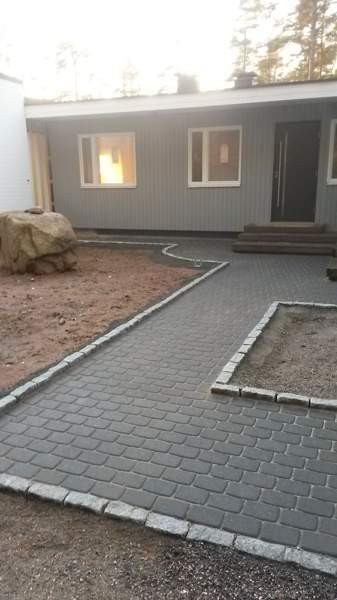 4h + avok + s + khh + 2 kpl wc + vh + takka  Ugleural'skiy - valokuva 8