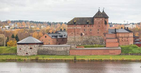 Esimerkiksi 4h + tupak + vh + kph + s + wc + khh +  Haemeenlinna – foto 1