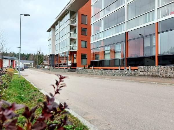 1h + avok + ranskalainen parveke  Vantaa - valokuva 4