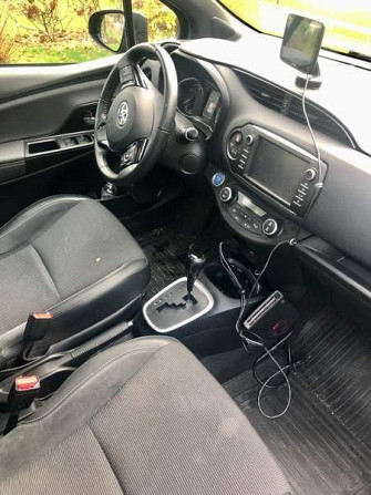 Toyota Yaris Turtkul - valokuva 7