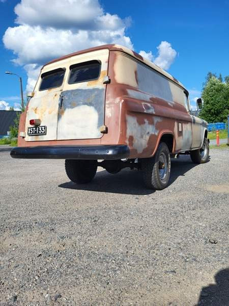 Chevrolet Chevy Van Тампере - изображение 3