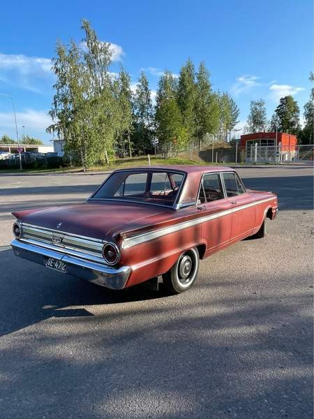 Ford Fairlane Vantaa - valokuva 4