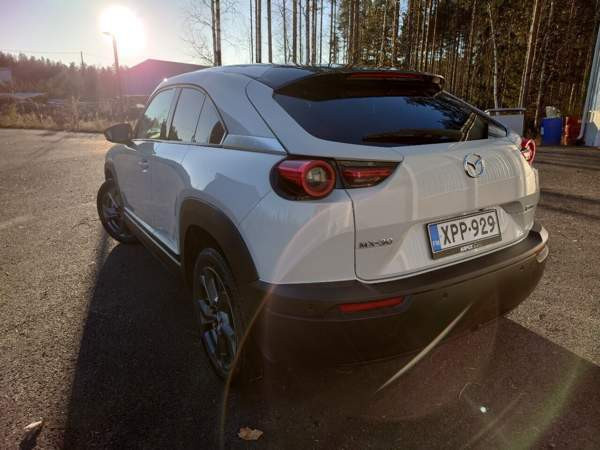 Mazda MX-30 Kaustinen - valokuva 3