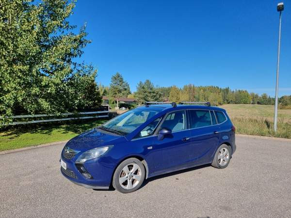 Opel Zafira Tourer Вихти - изображение 2