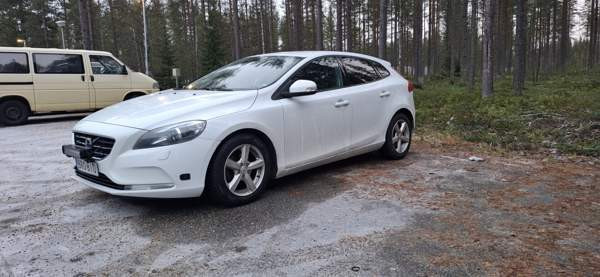 Volvo V40 Suomussalmi - изображение 2