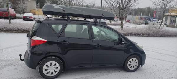 Toyota Verso-S Oulu - valokuva 5