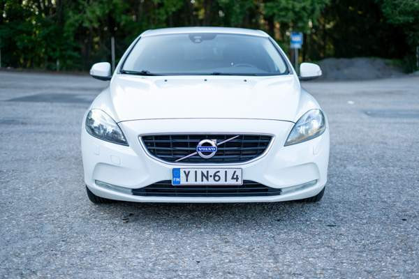 Volvo V40 Тампере - изображение 2