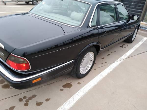 Jaguar XJ6 Espoo - valokuva 3