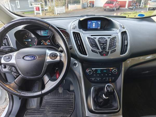 Ford C-MAX Grand Tervola – foto 5