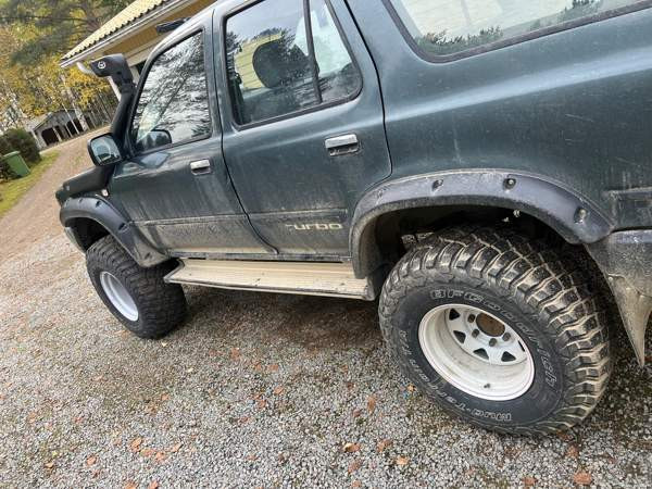 Toyota 4Runner Savonlinna - valokuva 3