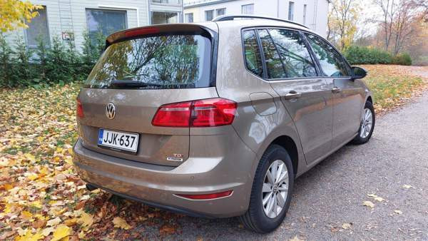 Volkswagen Golf Sportsvan Vantaa - valokuva 5