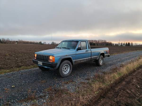 Jeep Comanche Maaninka - изображение 2