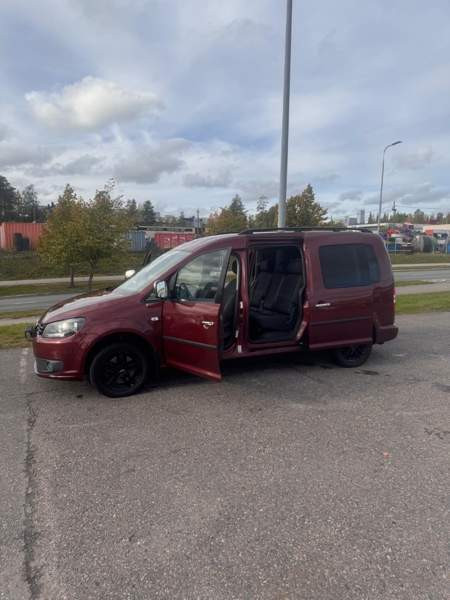 Volkswagen Caddy Maxi Vantaa - valokuva 4