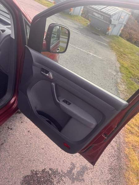 Volkswagen Caddy Maxi Vantaa - valokuva 8