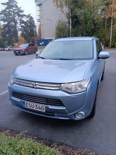 Mitsubishi Outlander PHEV Pirkkala - photo 1