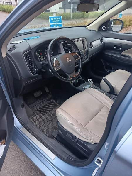 Mitsubishi Outlander PHEV Pirkkala - photo 4