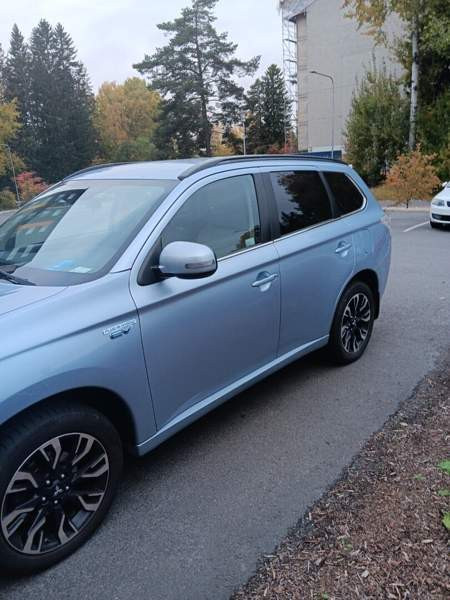 Mitsubishi Outlander PHEV Pirkkala - photo 2