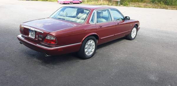 Jaguar XJ8 Каарина - изображение 1