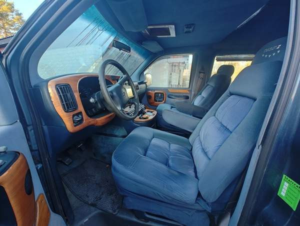 Chevrolet Express 3500 Kokkola – foto 8
