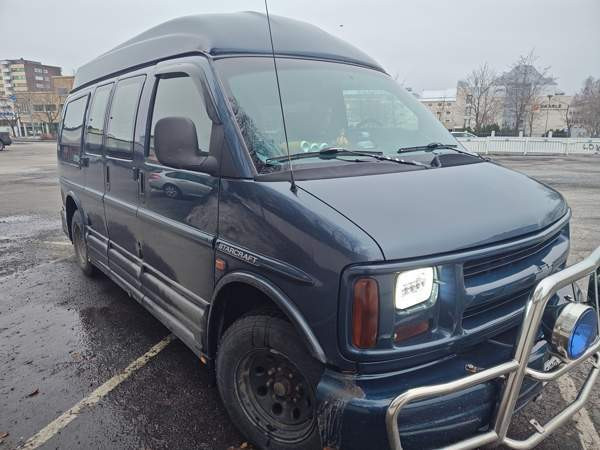 Chevrolet Express 3500 Kokkola – foto 1