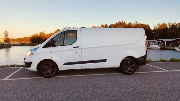 Ford Transit Custom Hanko - изображение 2