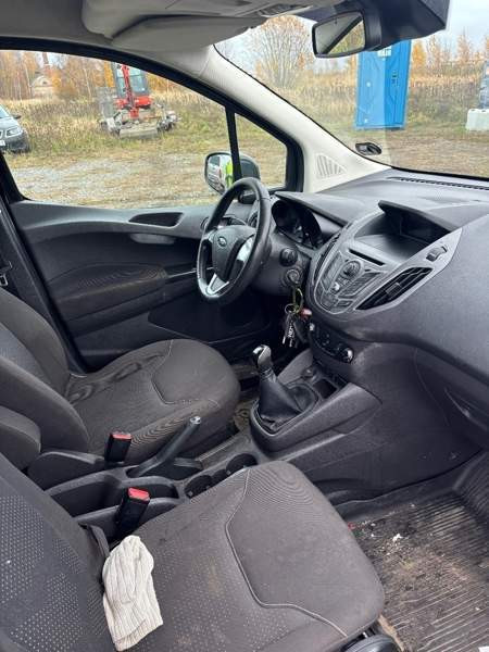 Ford Transit Courier Pori – foto 5