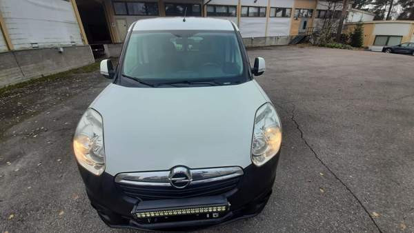 Opel Combo Tampere - valokuva 3