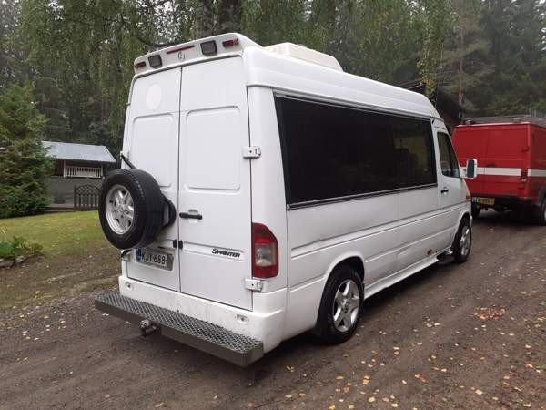 Mercedes-Benz Sprinter Joensuu - valokuva 4