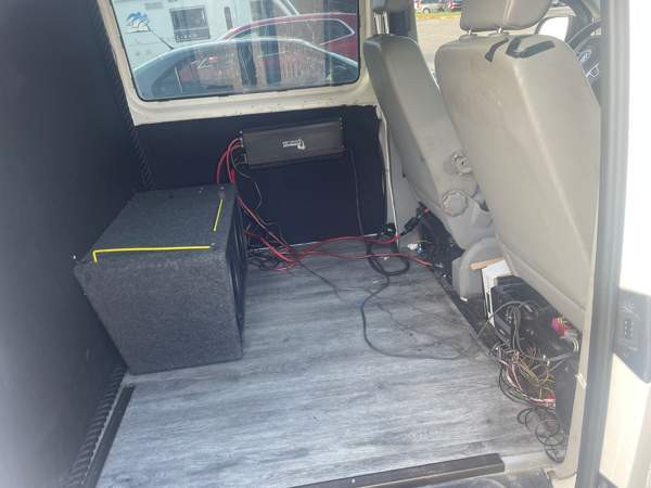 Volkswagen Transporter Tervola - valokuva 3