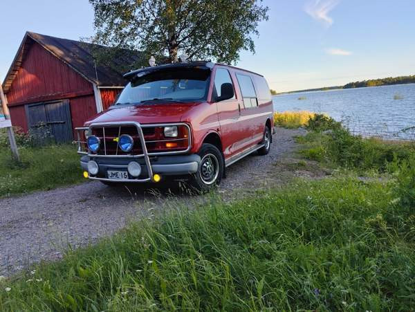 Chevrolet Starcraft Kemi - valokuva 1