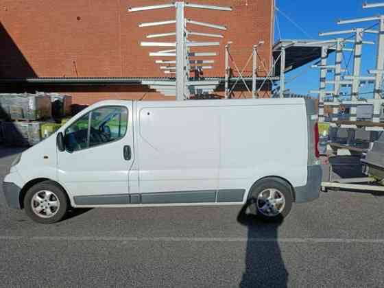 Opel Vivaro Каарина