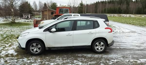 Peugeot 2008 Tervola - valokuva 2