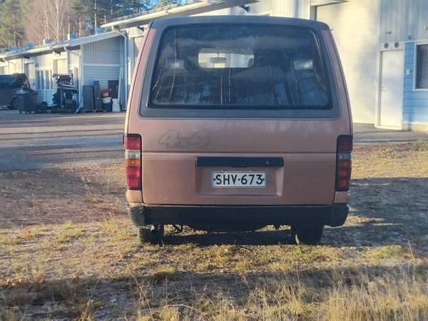 Toyota Hiace Joensuu - valokuva 4
