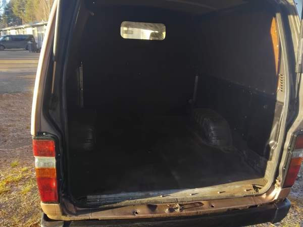 Toyota Hiace Joensuu - valokuva 8